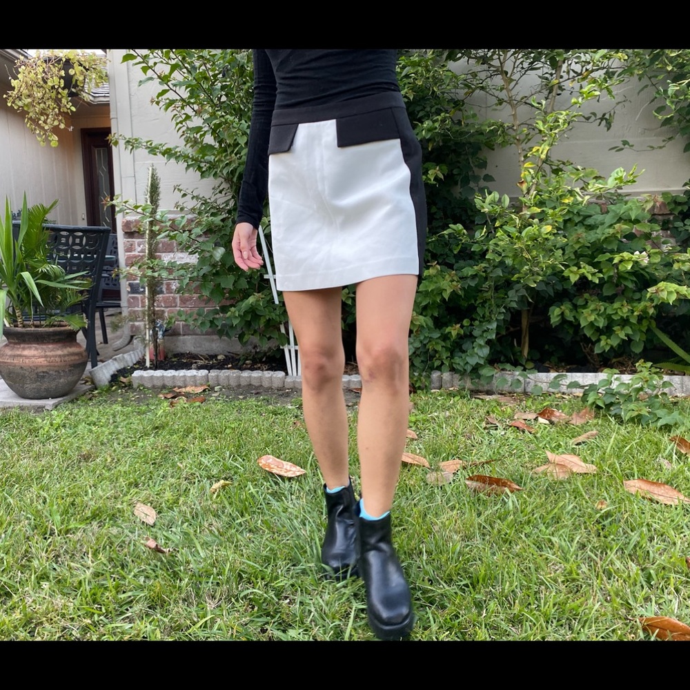 Black and white mini skirt